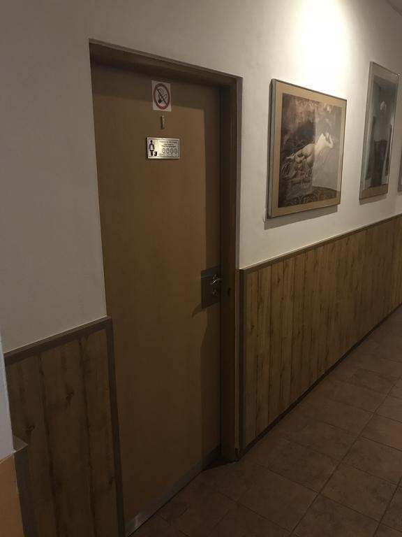 Batavya penzion Topoľcany Bagian luar foto