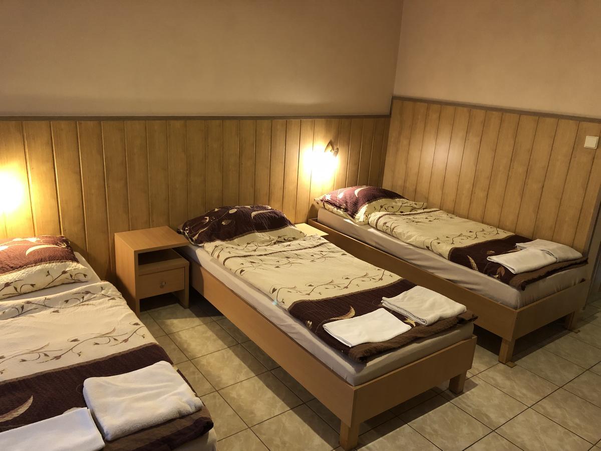Batavya penzion Topoľcany Bagian luar foto